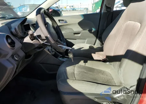 2013 Chevrolet Sonic Lt z USA, uszkodzony, nr VIN 1G1JC5SH8D4250475